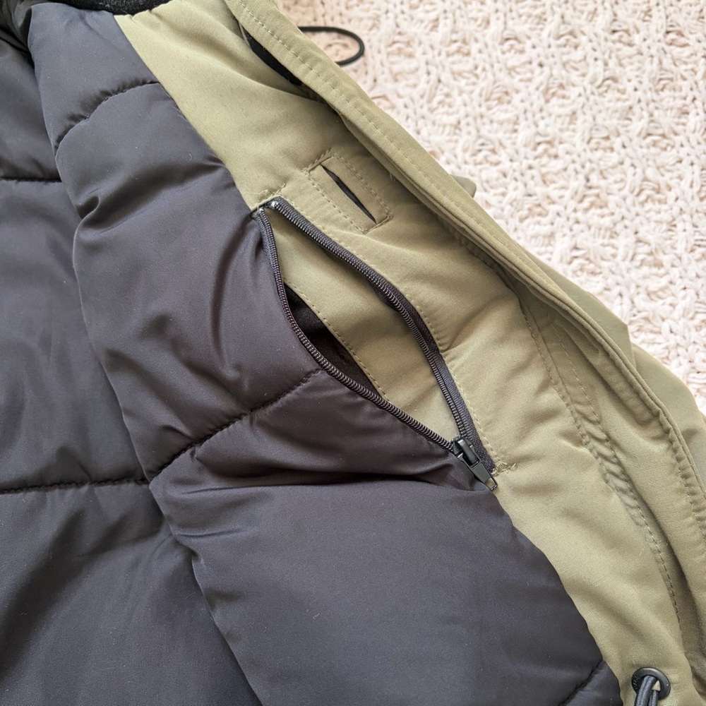 Garage Women’s Winter Coat - Army Green with Faux Fur Hood - Size Small - Picture 14 of 16